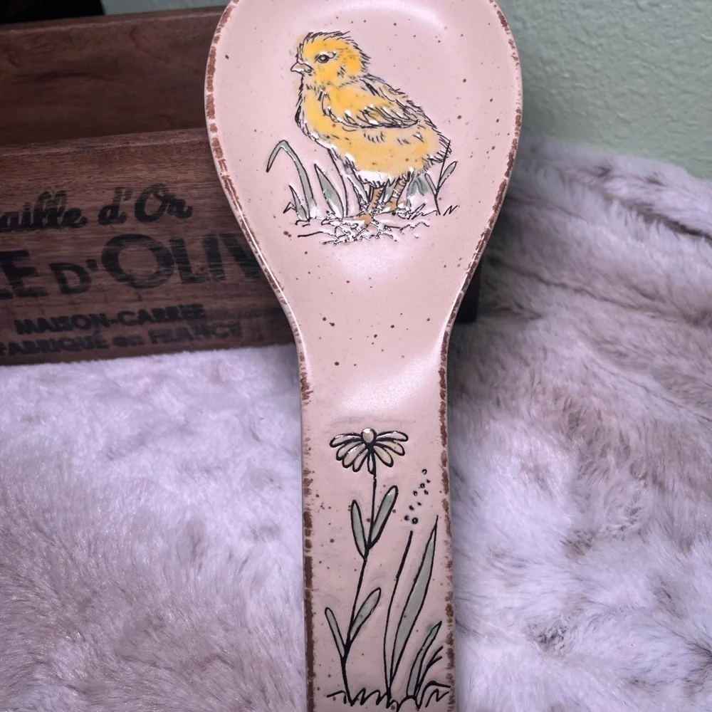 Spectrum Designz Spring Easter Chick w/Flowers Ceramic 9” Spoon Rest - Picture 2 of 10